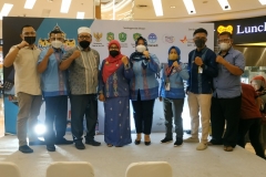 4d403c2e-8399-4cae-a998-318909e67434